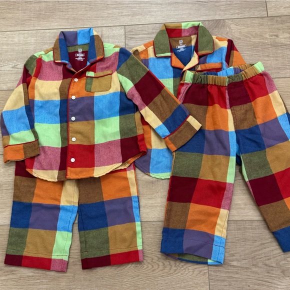 Gap 2T Happy Plaid Pajama Set - Picture 1 of 5